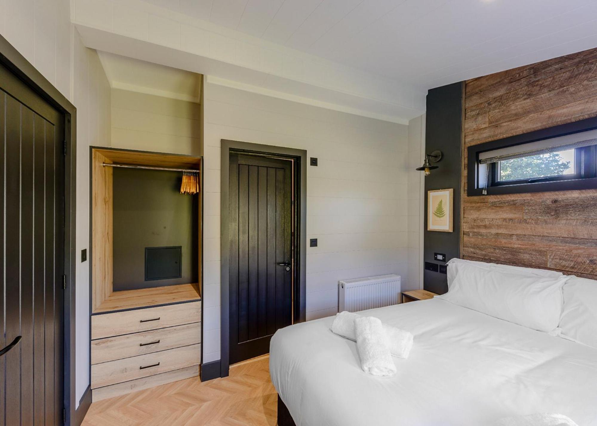 Rivendale Lodge Retreat Ashbourne  Bagian luar foto