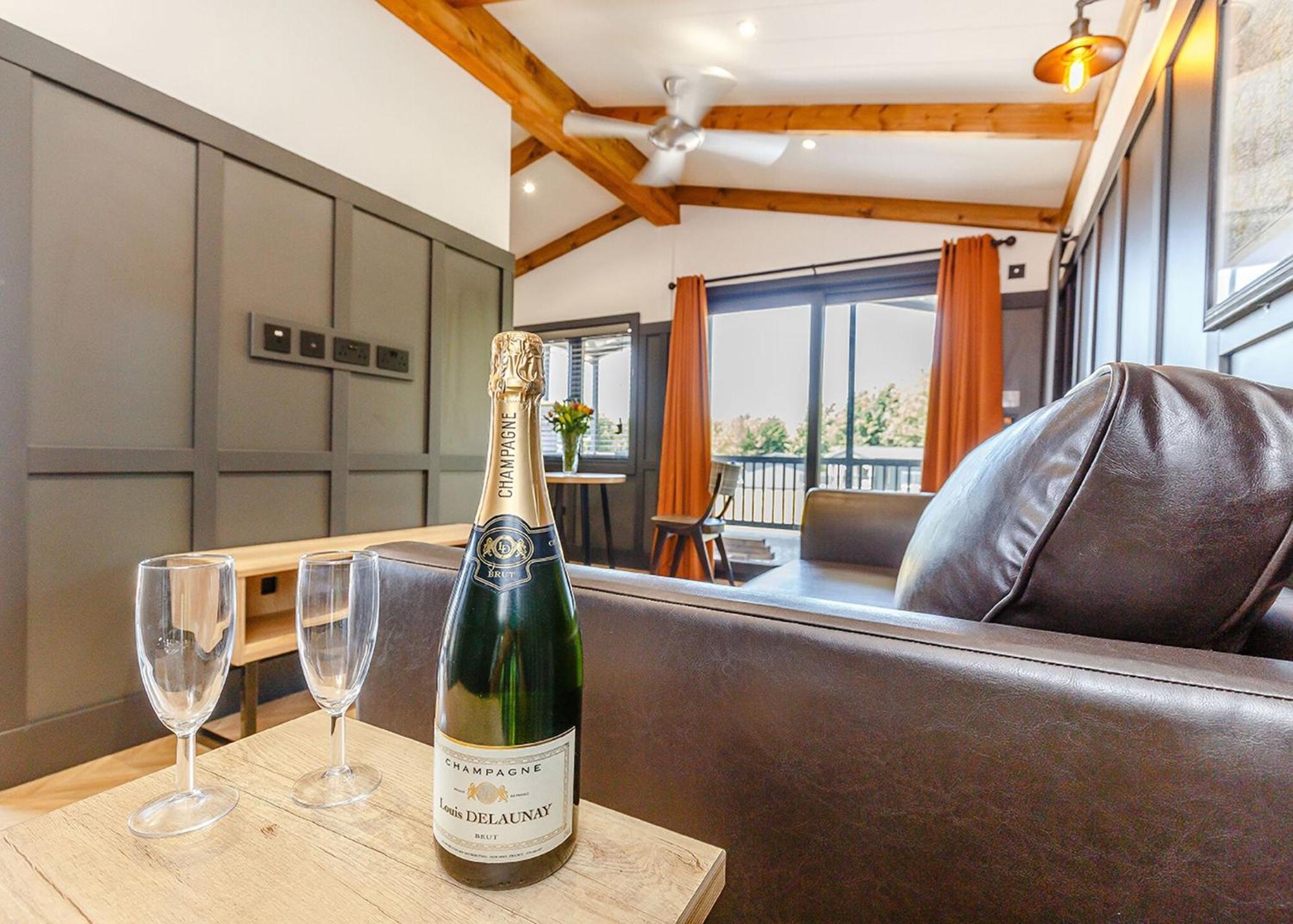 Rivendale Lodge Retreat Ashbourne  Bagian luar foto